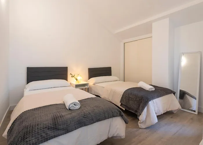 Daire Atico 3d Brisas I By Bookindenia *